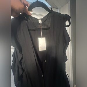 Black dress. Lenin. MIDI length. Flows